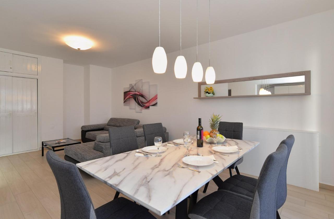 House Pula 2080 Villa ภายนอก รูปภาพ