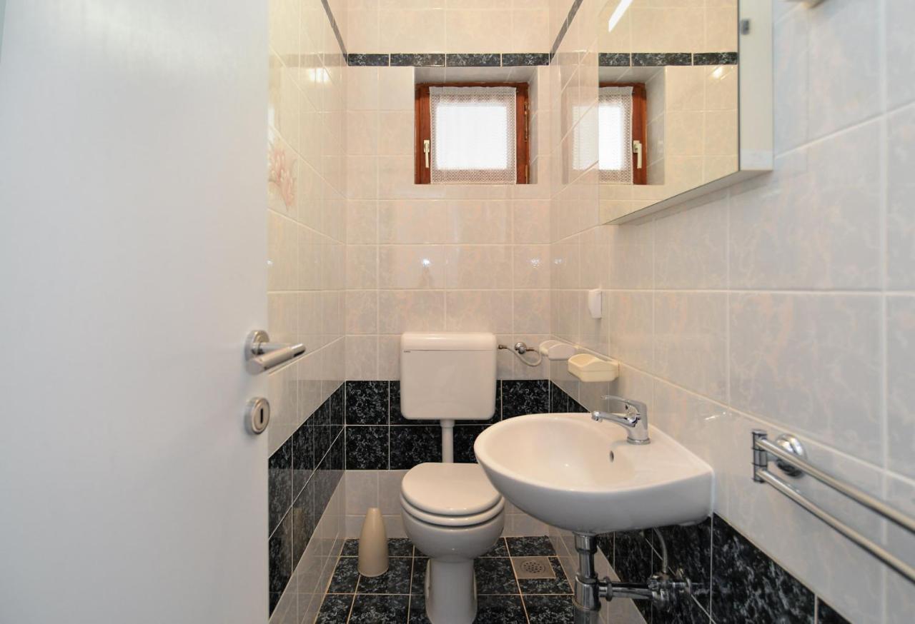 House Pula 2080 Villa ภายนอก รูปภาพ