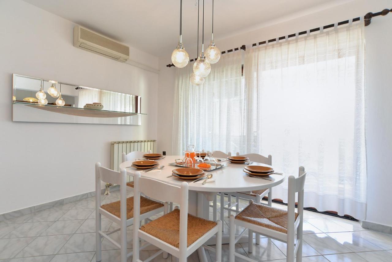 House Pula 2080 Villa ภายนอก รูปภาพ