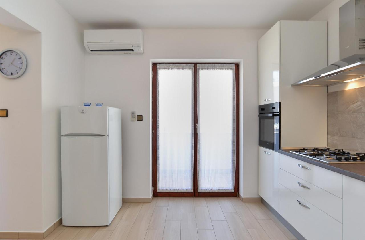House Pula 2080 Villa ภายนอก รูปภาพ