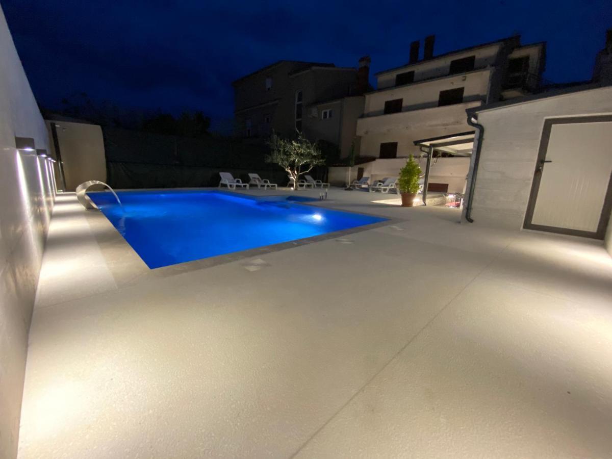 House Pula 2080 Villa ภายนอก รูปภาพ