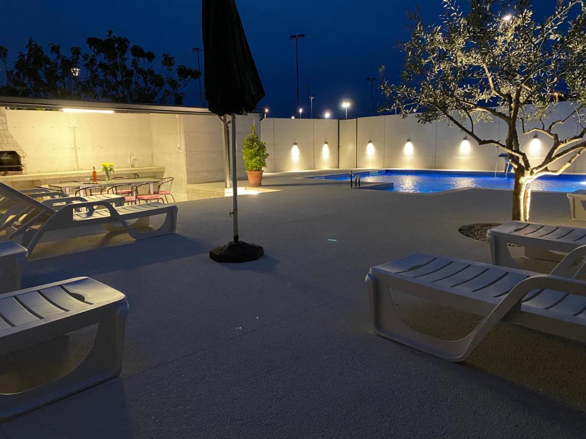 House Pula 2080 Villa ภายนอก รูปภาพ